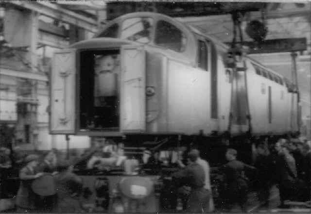 Vulcan Foundry Slides - Lowering Type 4 onto Chassis